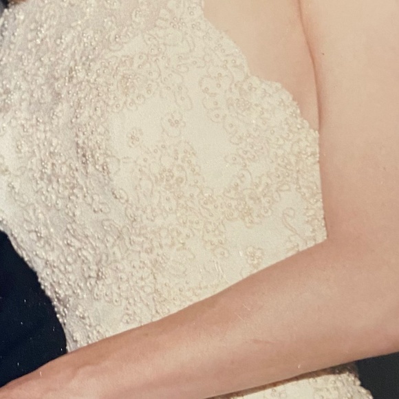 House of Bianchi Wedding Dress - Picture 2 of 2